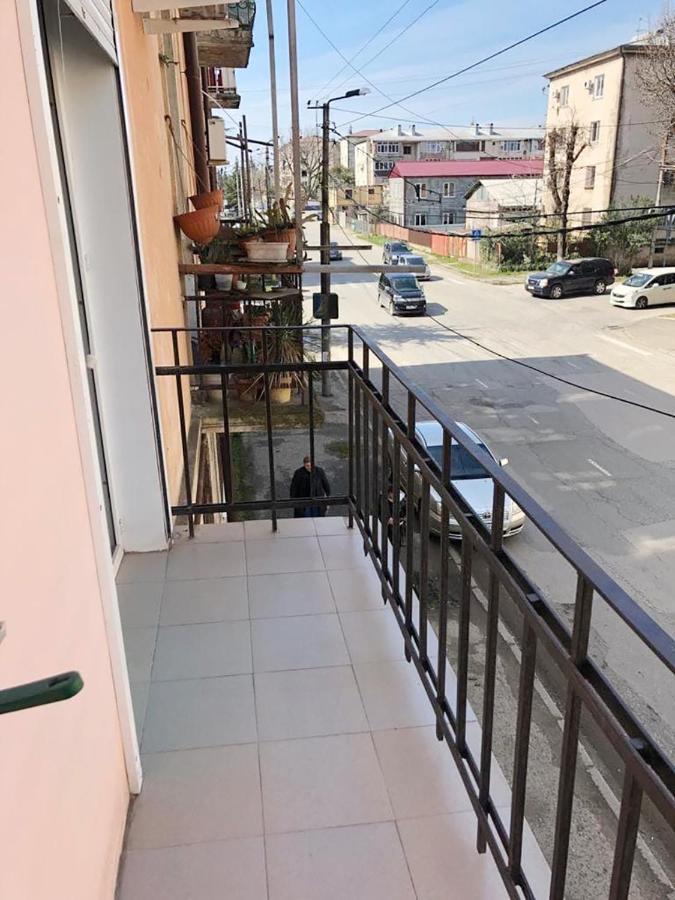 1 Квартира Люкс У Моря スフミ エクステリア 写真